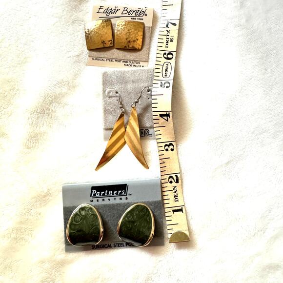 Bundle of 3 Pairs 80s Fashion Pierced Earrings Lerner, Edgar Berebi and Mervyns - Picture 2 of 12